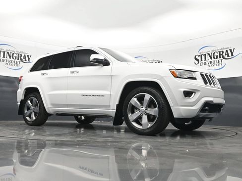 Used 2015 Jeep Grand Cherokee Overland RWD image 26