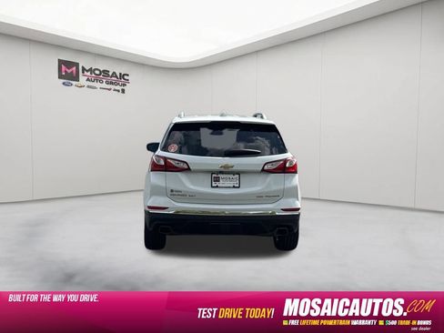 Used 2019 Chevrolet Equinox Premier w/ LPO, Floor Liner Package AWD/4WD image 6