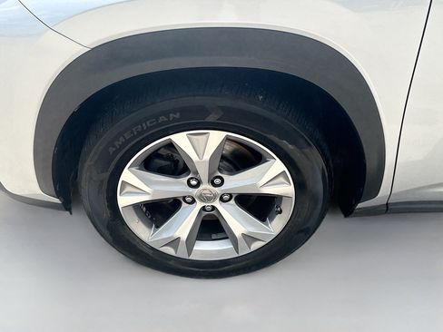 Used 2017 Lexus NX 200t FWD w/ Premium Package image 37