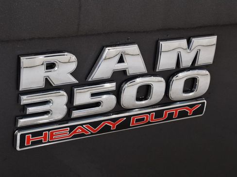 Used 2018 RAM 3500 Big Horn image 22