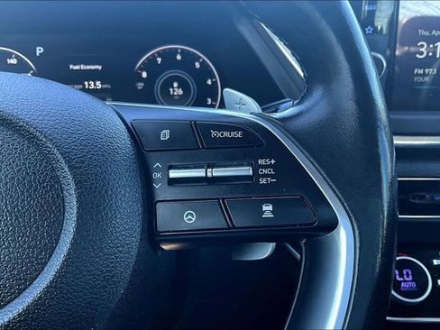 Used 2021 Hyundai Sonata Limited w/ Cargo Package FWD image 11