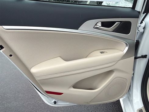 New 2026 Genesis G70 2.5T Prestige image 21