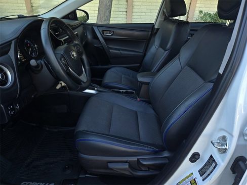 Used 2019 Toyota Corolla SE image 17