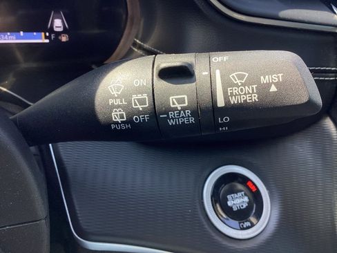 Used 2024 Jeep Grand Cherokee Altitude image 26