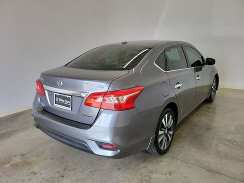 Used 2019 Nissan Sentra SV w/ Special Edition Package image 5