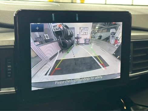 Used 2024 Ford Explorer ST-Line w/ Class IV Trailer Tow Package image 29