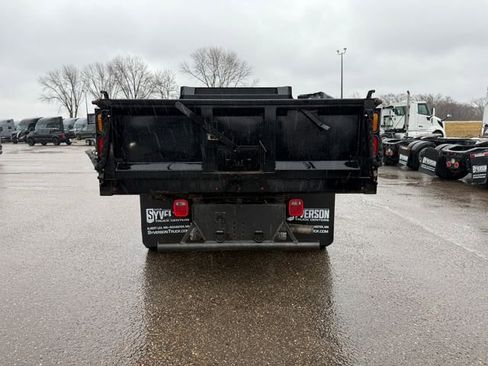 Used 2018 RAM 5500 Tradesman w/ Power & Remote Entry Group image 6