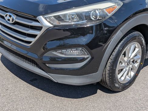 Used 2017 Hyundai Tucson SE Plus w/ Cargo Package FWD image 9