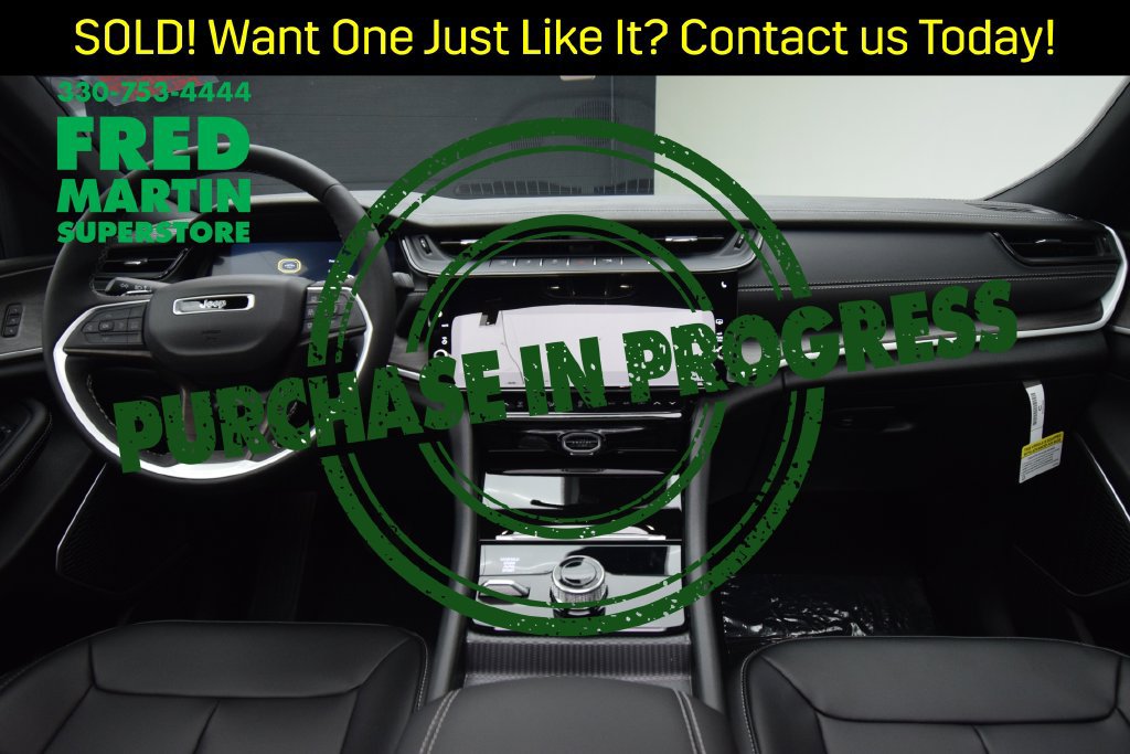 New 2026 Jeep Grand Cherokee L Limited w/ Limited Altitude Package AWD/4WD image 32
