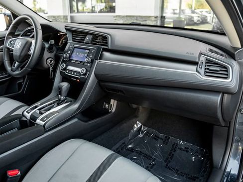 Used 2020 Honda Civic LX image 34