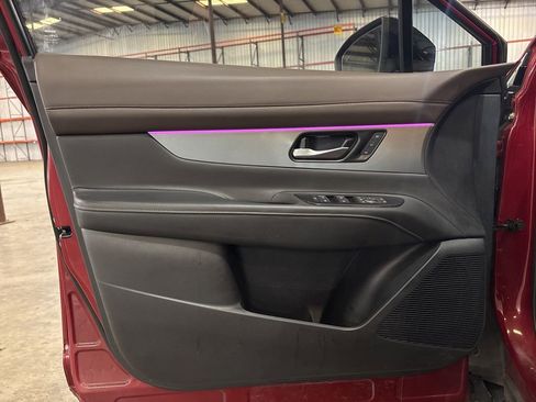 Used 2025 Nissan Murano Platinum w/ Cargo Package image 10