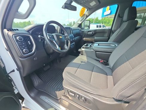 Used 2021 Chevrolet Silverado 1500 LT w/ Fleet Comfort Package AWD/4WD image 19