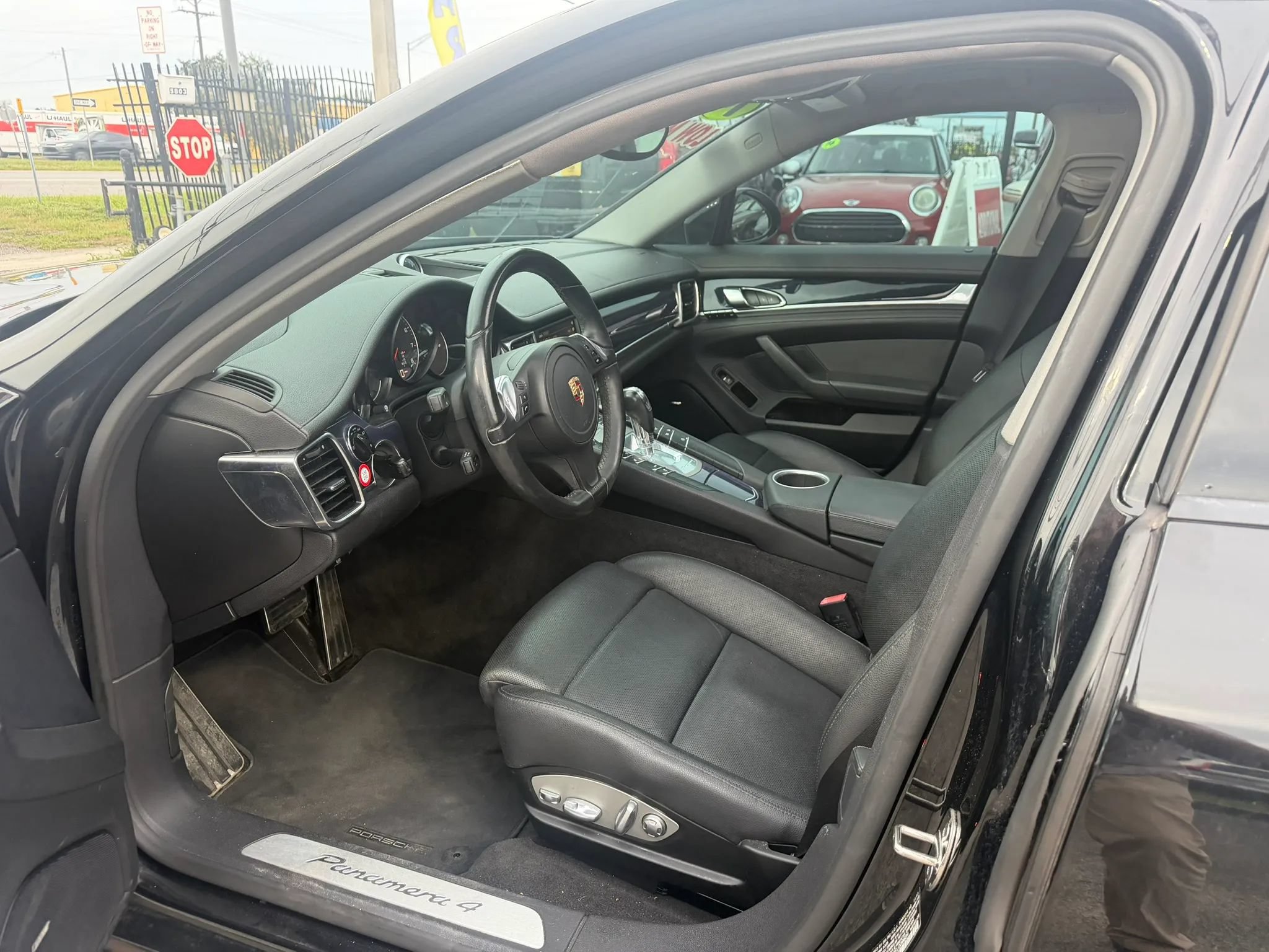 Used 2014 Porsche Panamera 4 AWD/4WD image 8