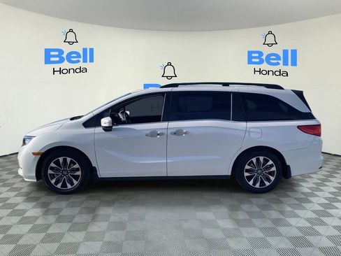 Used 2024 Honda Odyssey EX-L image 2