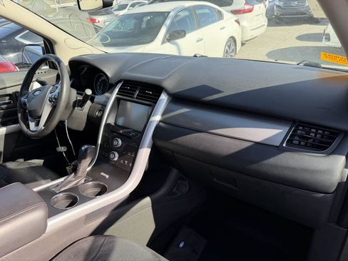 Used 2014 Ford Edge SEL w/ Equipment Group 205A FWD image 11
