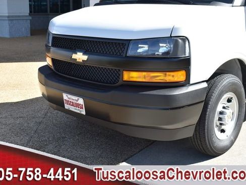New 2025 Chevrolet Express 2500 w/ Driver Convenience Package image 27