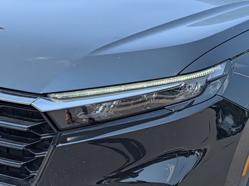Certified 2023 Honda CR-V EX-L image 16