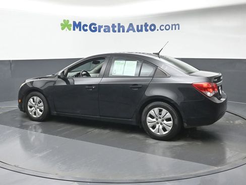 Used 2014 Chevrolet Cruze LS image 22