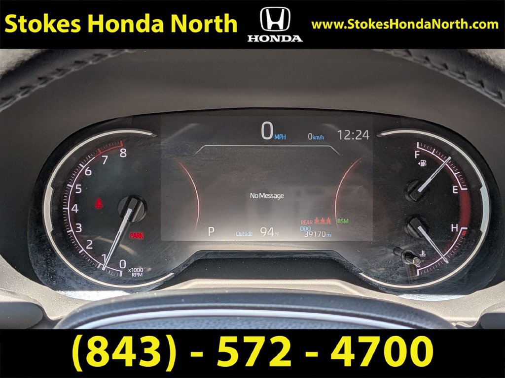 Used 2024 Toyota RAV4 XLE Premium FWD image 5