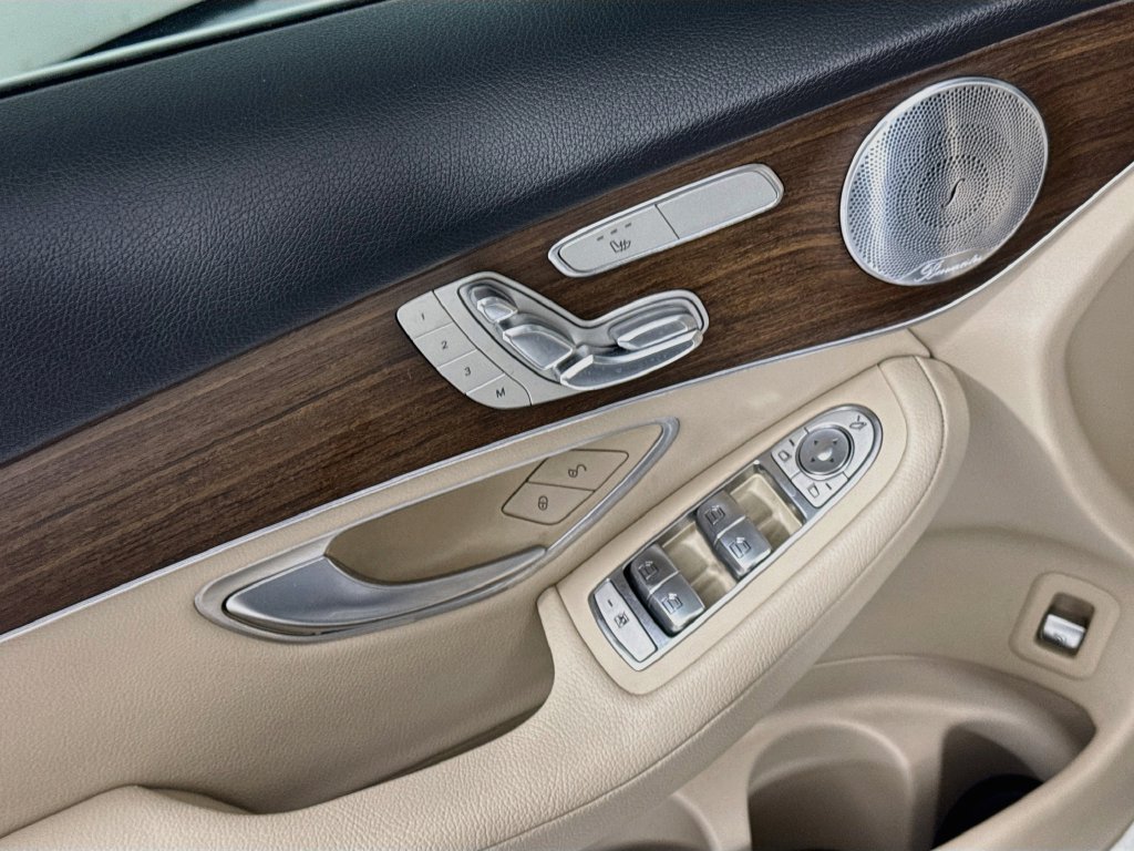 Certified 2021 Mercedes-Benz GLC 300 4MATIC image 23