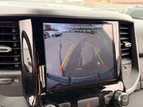 Used 2022 RAM 1500 Big Horn AWD/4WD image 21