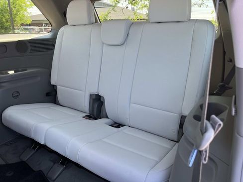 New 2026 Hyundai Palisade SEL Premium FWD image 19