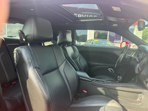 Used 2018 Dodge Challenger GT w/ Driver Convenience Group AWD/4WD image 16
