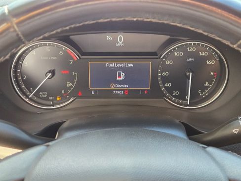 Used 2022 Cadillac XT4 Premium Luxury w/ Safety Alert Package FWD image 23