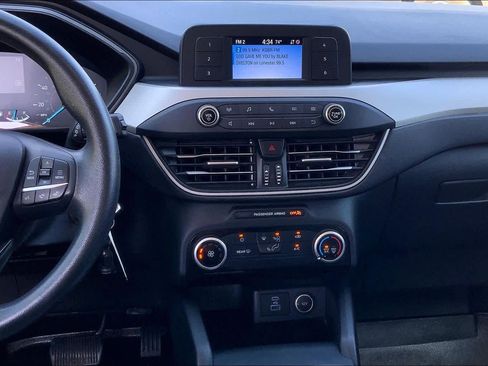 Certified 2021 Ford Escape S image 7