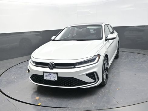 New 2026 Volkswagen Jetta SEL FWD image 4