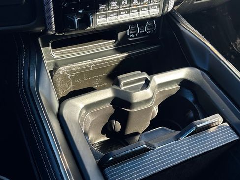 Used 2020 RAM 3500 Limited w/ Max Tow Package image 22