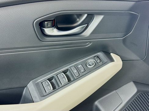 New 2025 Honda Accord LX image 18