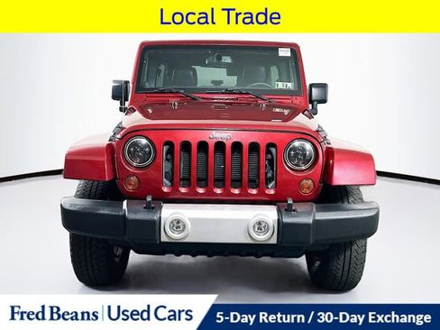 Used 2013 Jeep Wrangler Unlimited Sahara w/ Dual Top Group AWD/4WD image 2