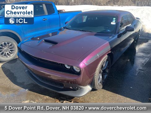Used 2022 Dodge Challenger R/T w/ Blacktop Package image 1