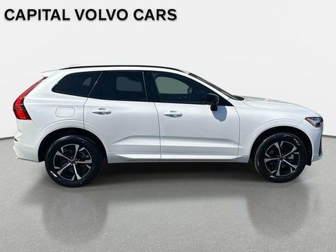 New 2026 Volvo XC60 B5 Core AWD/4WD image 4