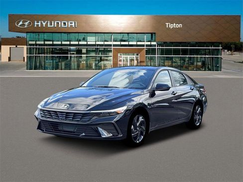 New 2026 Hyundai Elantra Sport image 1