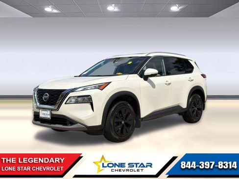 Used 2021 Nissan Rogue SV w/ Premium Package image 1