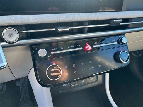 New 2025 Hyundai Tucson Limited AWD/4WD image 21