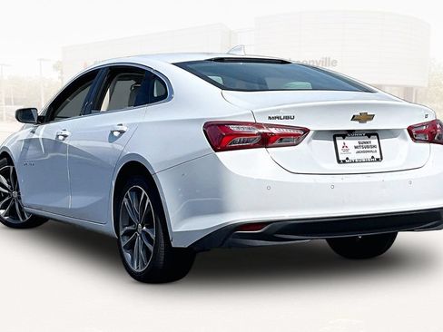 Used 2024 Chevrolet Malibu LT FWD image 4
