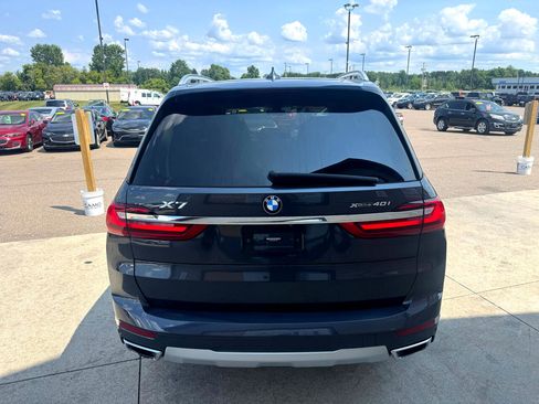 Used 2021 BMW X7 xDrive40i w/ Parking Assistance Package image 6