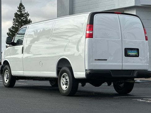 New 2025 Chevrolet Express 2500 Extended w/ Driver Convenience Package RWD image 5