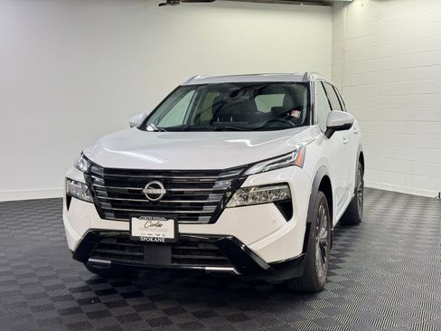 Certified 2024 Nissan Rogue Platinum w/ Platinum Premium Package image 1