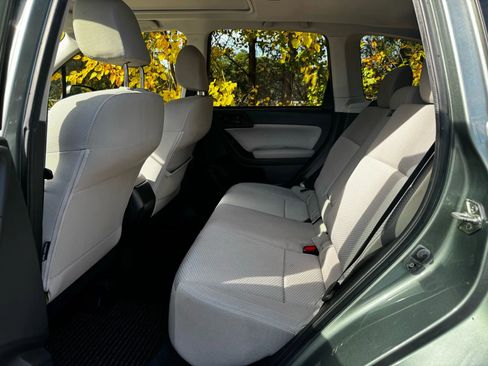 Used 2017 Subaru Forester 2.5i Premium w/ All-Weather Package image 14