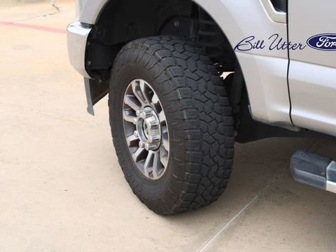 Certified 2021 Ford F250 Lariat w/ Lariat Value Package AWD/4WD image 9