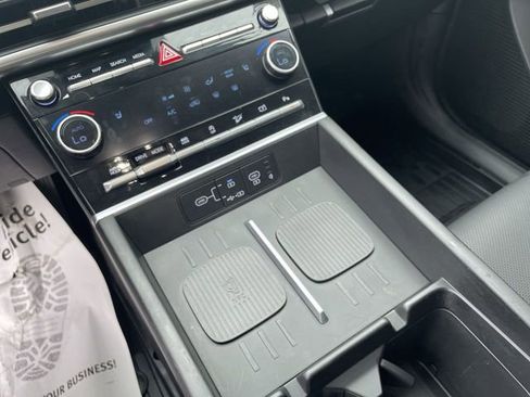 Used 2025 Hyundai Santa Fe XRT image 19