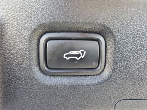 Used 2023 Hyundai Santa Fe SEL image 30