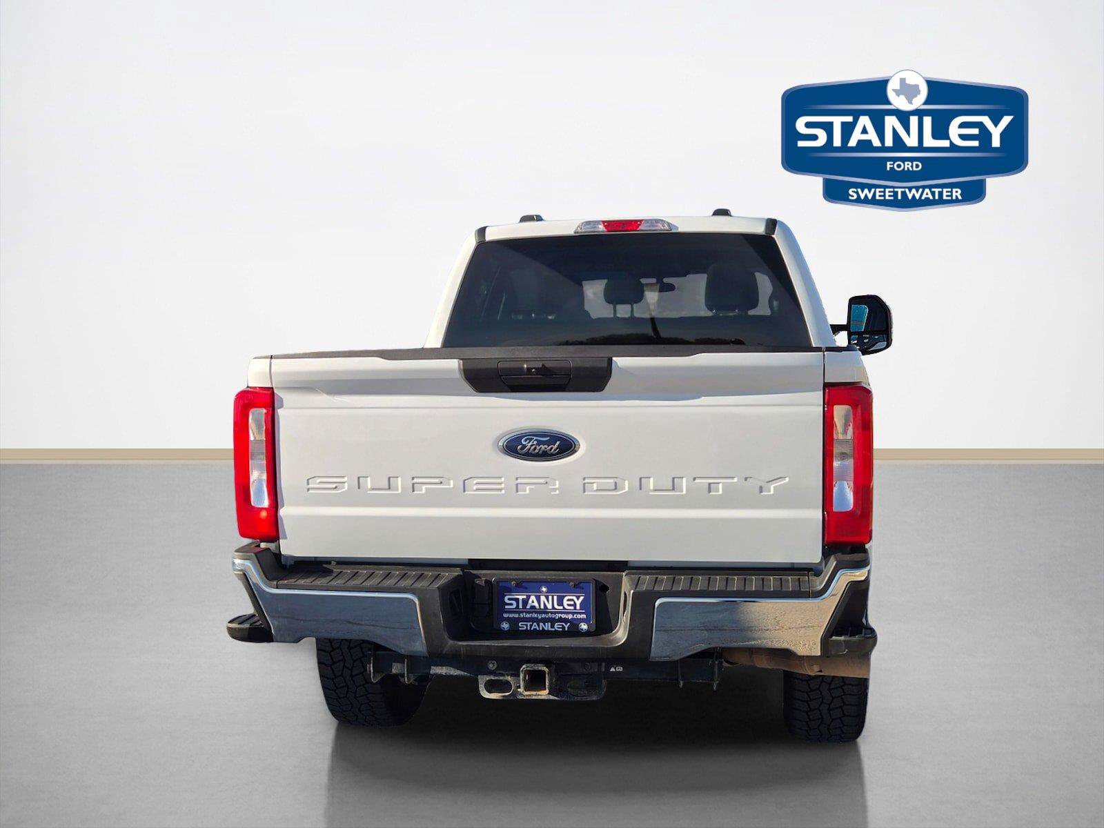 Used 2025 Ford F250 XLT w/ FX4 Off-Road Package AWD/4WD image 7