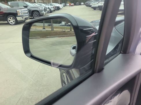 Used 2022 Kia Sorento S w/ Panoramic Sunroof Package image 14