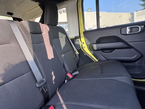 Certified 2022 Jeep Wrangler Unlimited Sahara w/ LED Lighting Group image 22