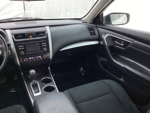 Used 2015 Nissan Altima 2.5 SV FWD image 27
